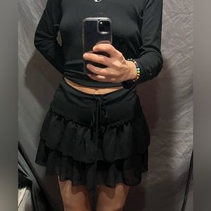 Black layer mini skirt